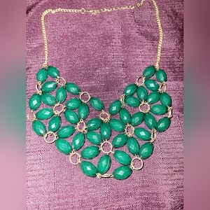 Emerald green flower shaped necklace